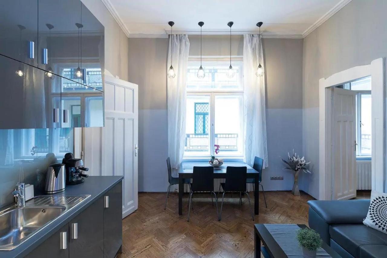 Vaci Street Apartments Budapest Exterior foto